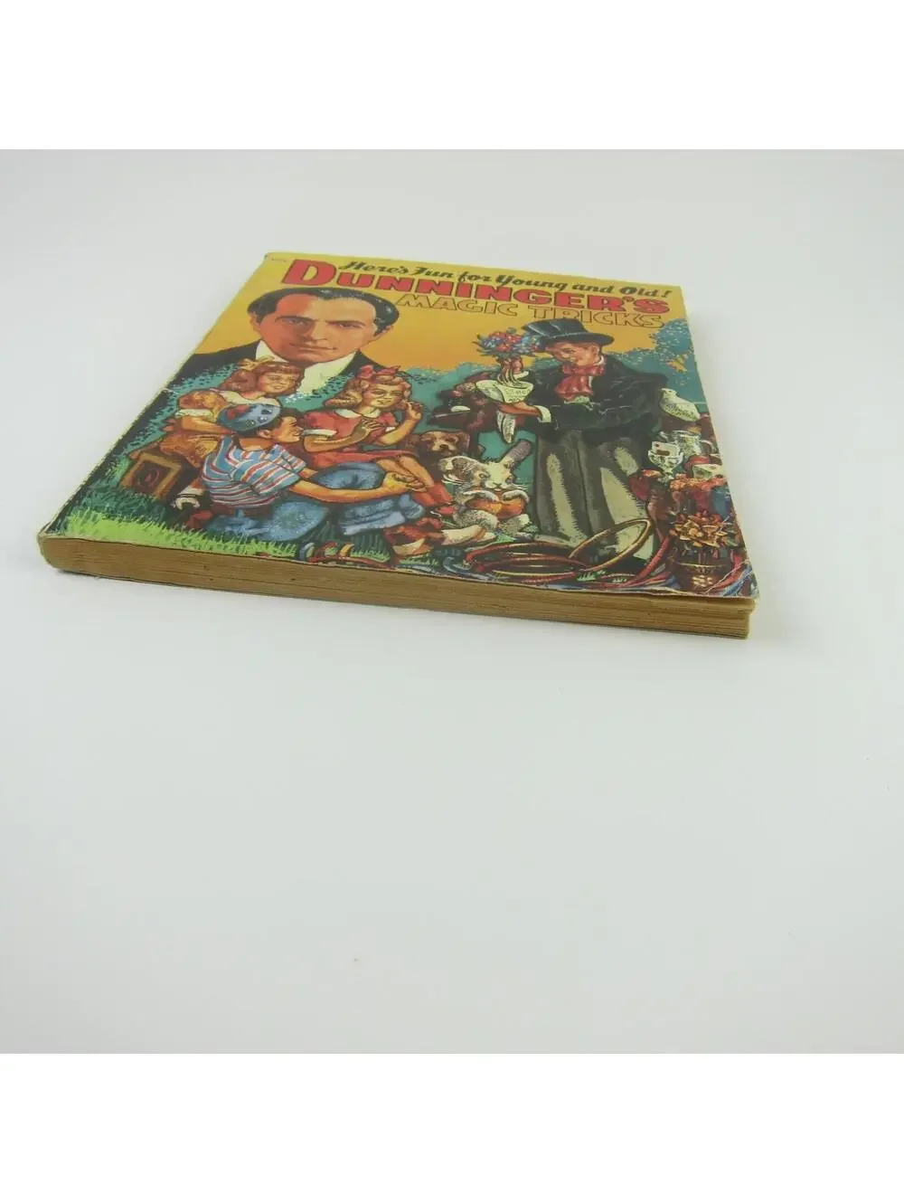 Dunninger's Book of Magic Tricks Illustrated Paperback Saalfield Vintage 1951